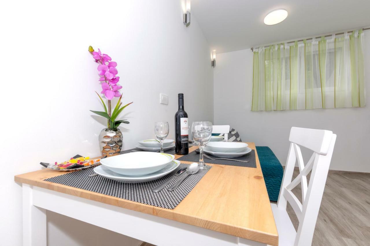 Apartments West Coast سبليت المظهر الخارجي الصورة