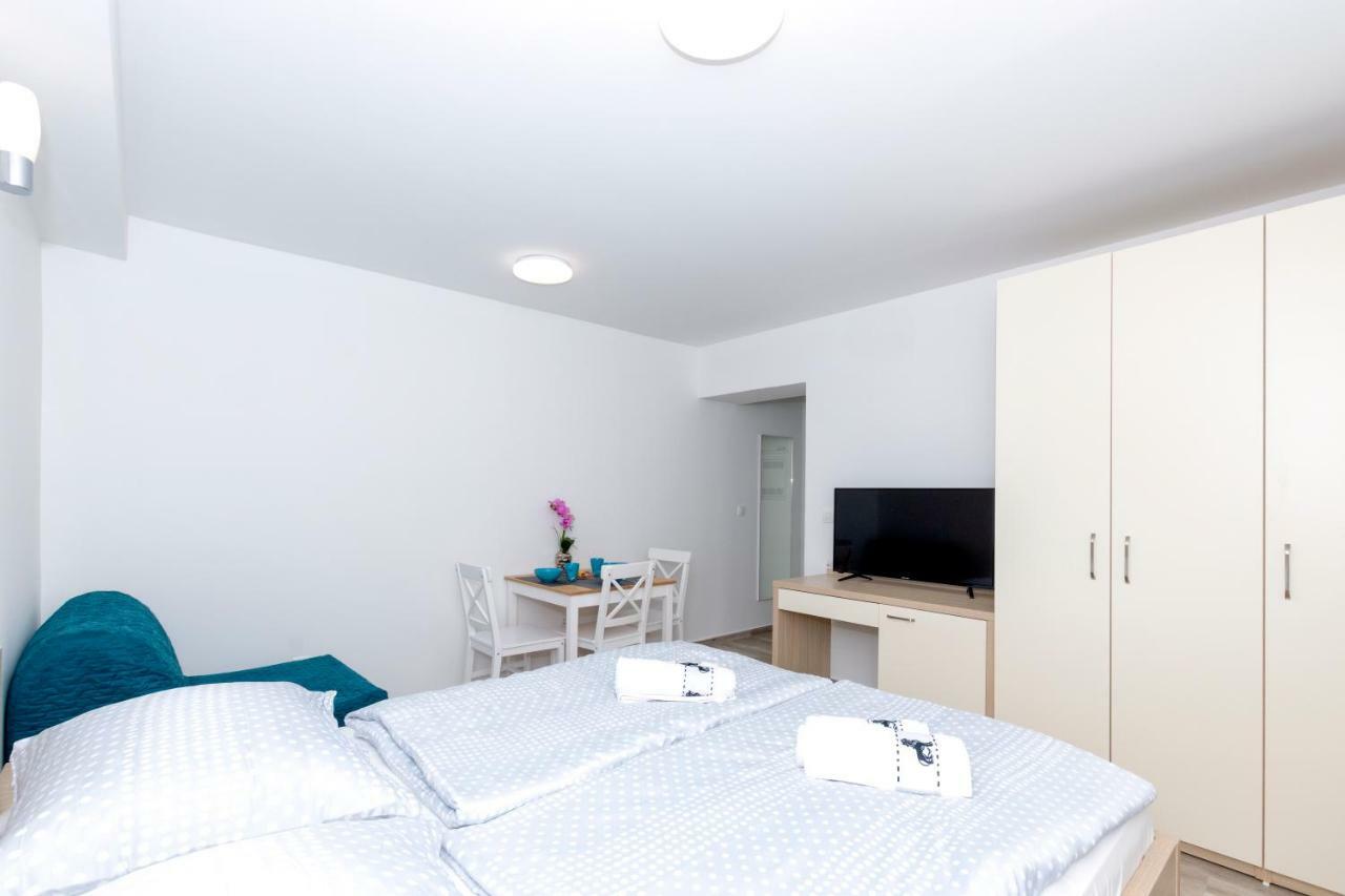 Apartments West Coast سبليت المظهر الخارجي الصورة
