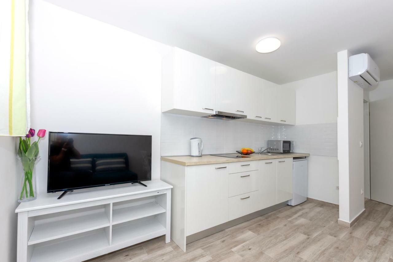 Apartments West Coast سبليت المظهر الخارجي الصورة