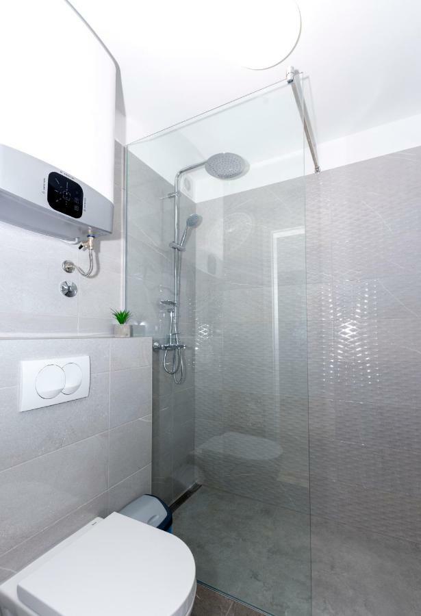 Apartments West Coast سبليت المظهر الخارجي الصورة