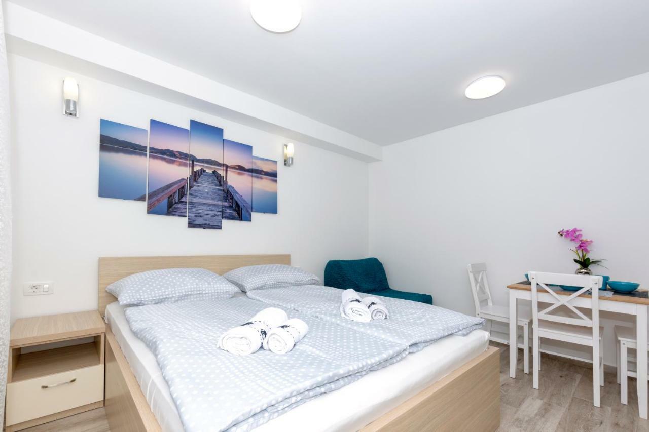Apartments West Coast سبليت المظهر الخارجي الصورة