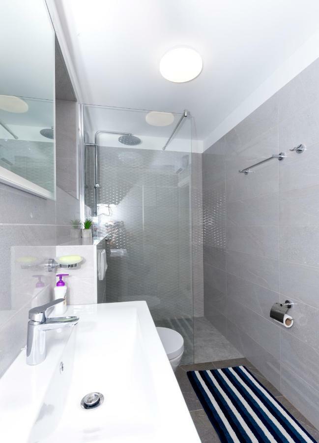 Apartments West Coast سبليت المظهر الخارجي الصورة
